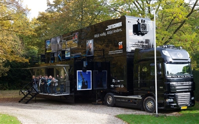 Ligthart dubbeldeks promotie trailers